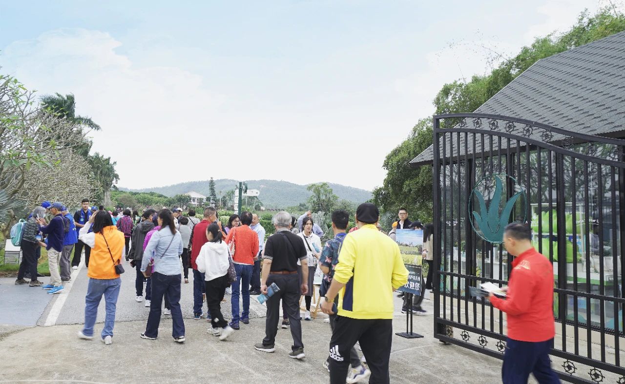 951cf070-a757-4c77-9345-382e32327672